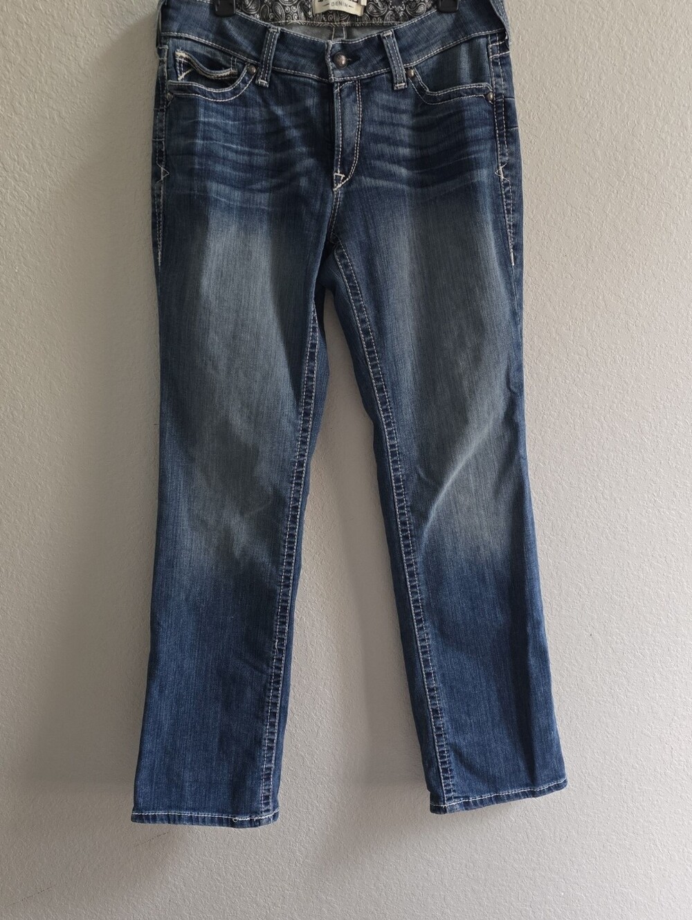 Ariat Women’s Mid‑Rise Straight‑Leg Jeans – Size 31R – Blue Denim - Picture 2 of 6